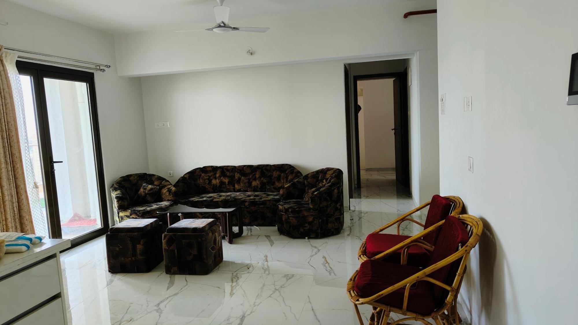 The Ten - Cozy 3bhk In Baner Apartment Pune